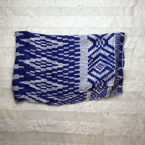 Blue Dark Pattern Scarf Wall
